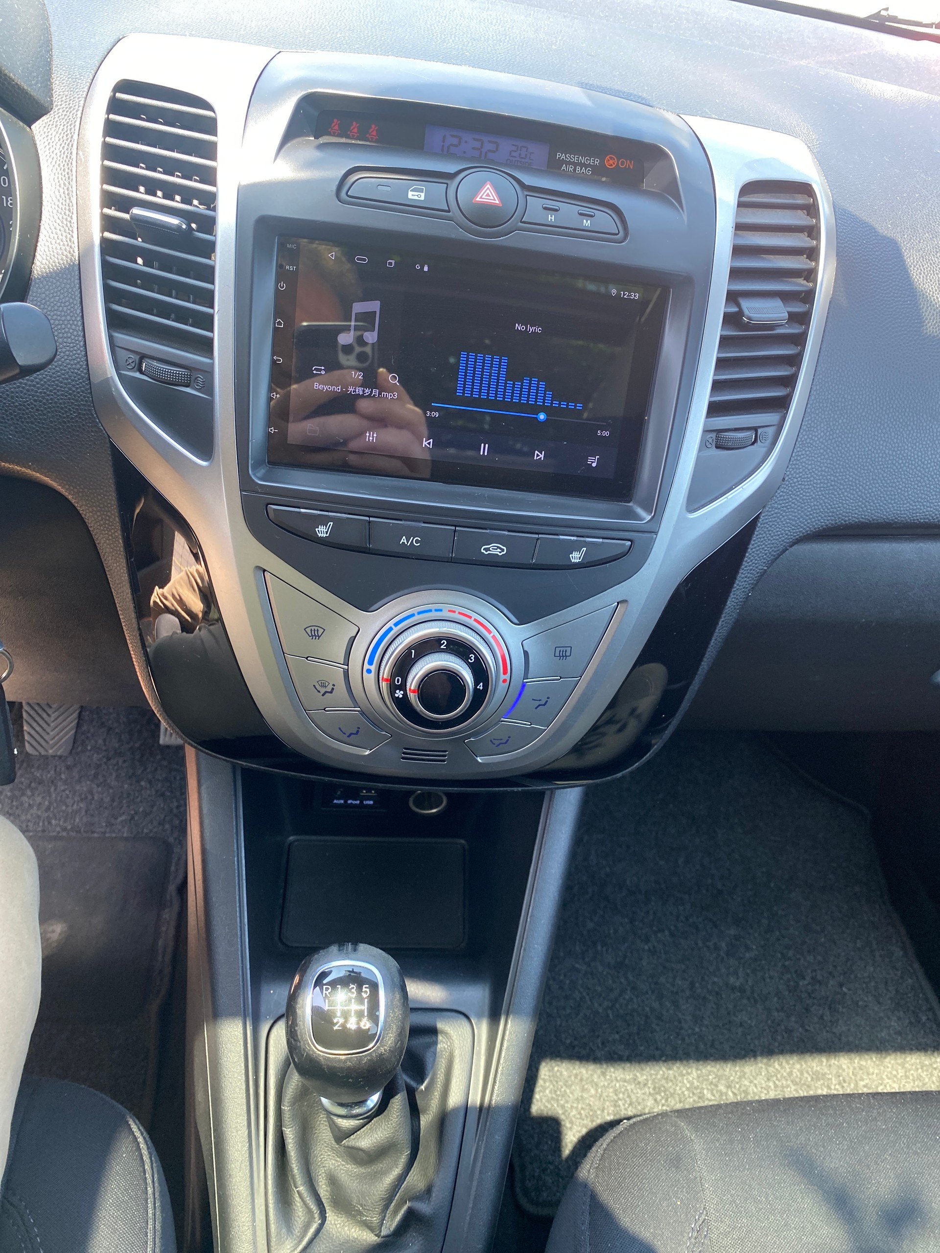 HYUNDAI iX20 1.4 CRDi Style-image-5