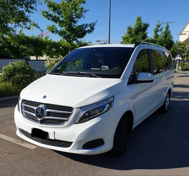 MERCEDES-BENZ V 220 d lang-image-0