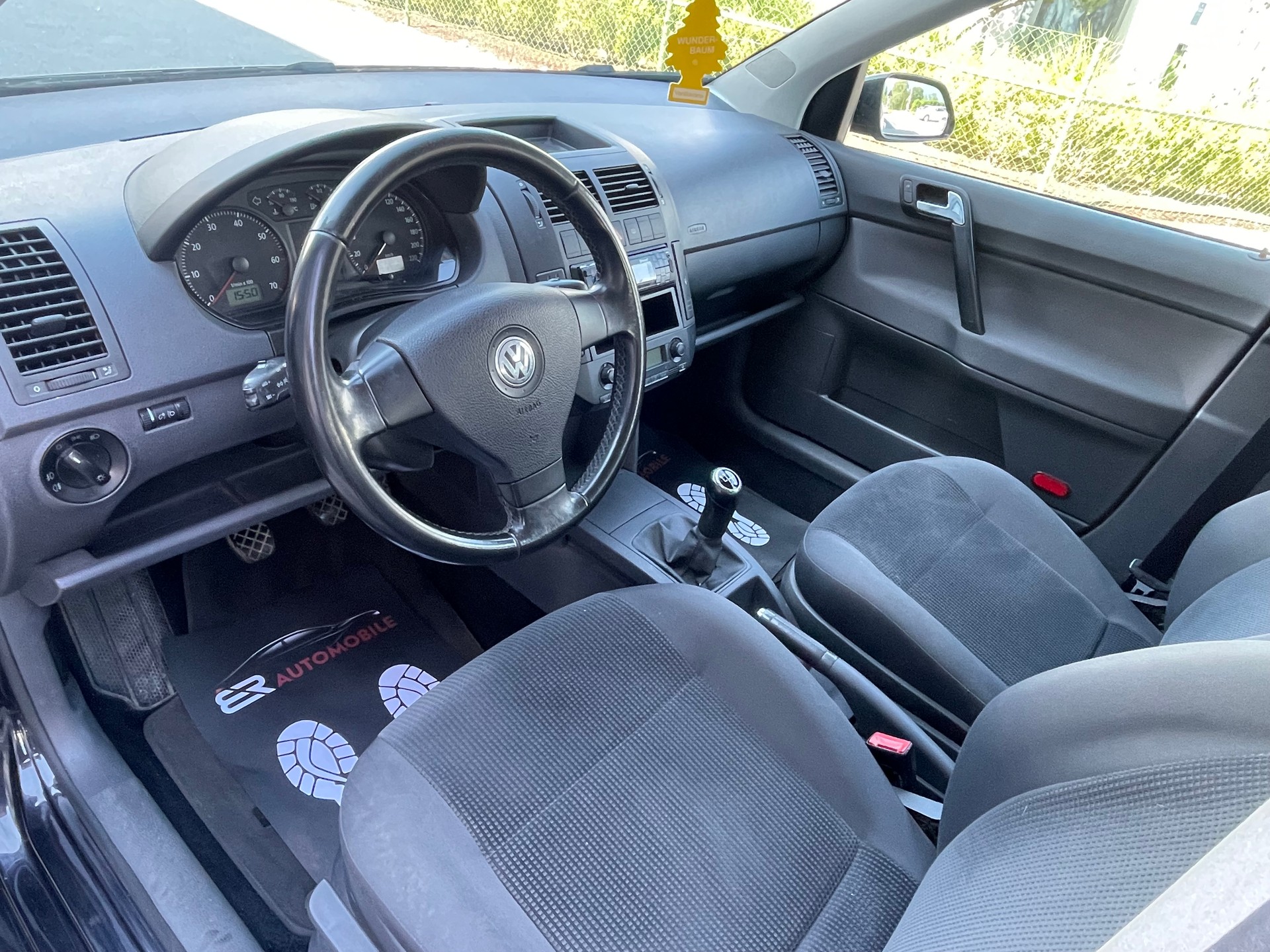 VW Polo 1.4 16V Comfortline-image-9