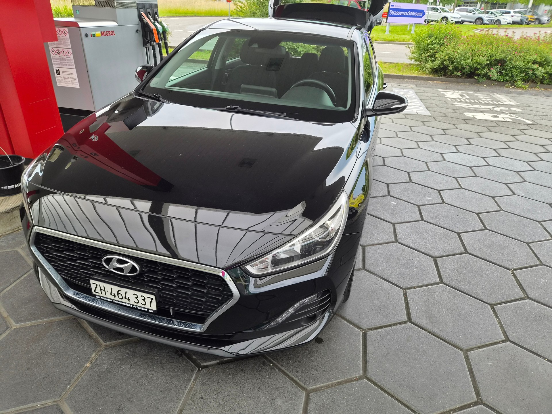 HYUNDAI 1.4 T-GDi Amplia-image-0