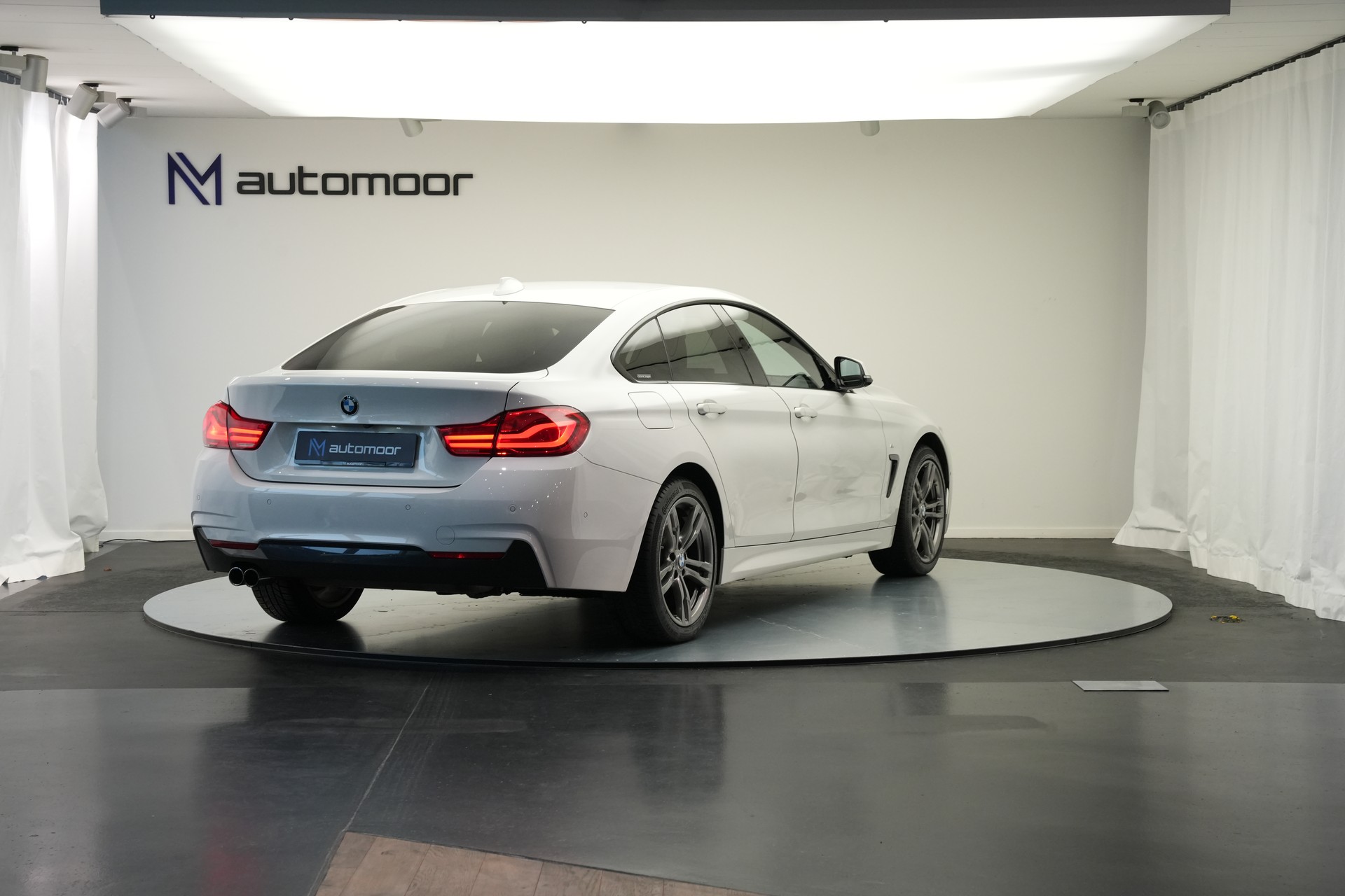 BMW 430i Gran Coupé xDrive M Sport Steptronic-image-4