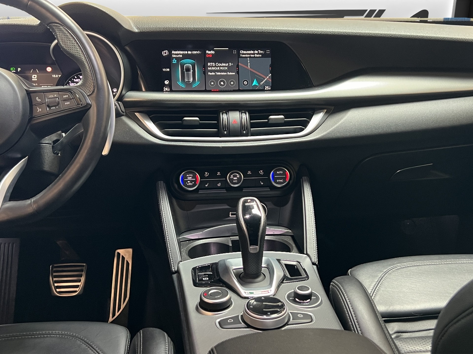 ALFA ROMEO Stelvio 2.0 Q4 280 Veloce-image-10