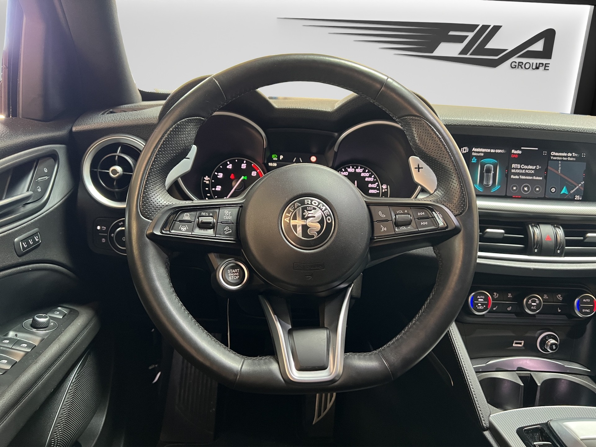 ALFA ROMEO Stelvio 2.0 Q4 280 Veloce-image-8