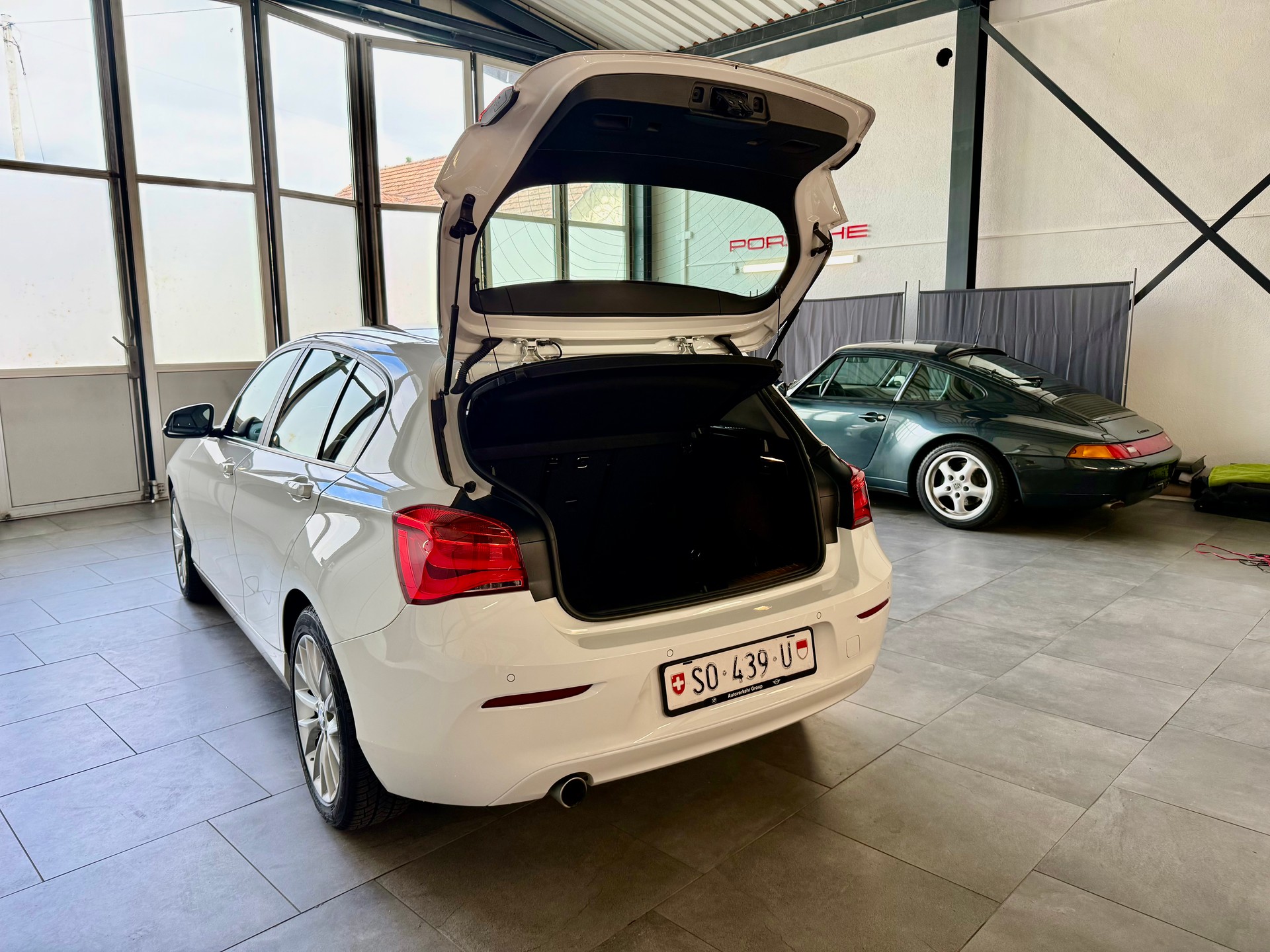 BMW 118i Sport Steptronic ab MFK und Service-image-5
