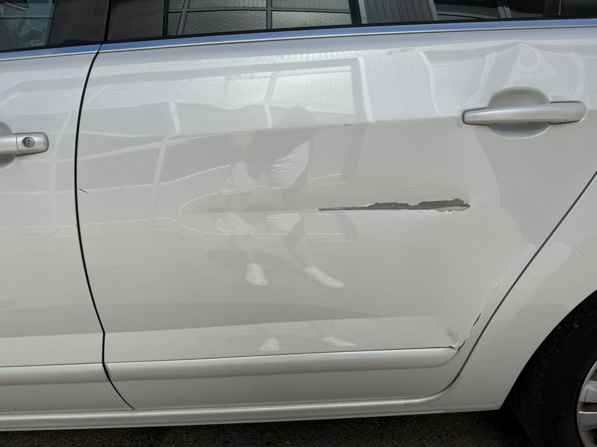 PEUGEOT 5008 1.6 16V T Sport Pack Automatic / 7 Plätze-image-12