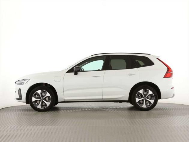 VOLVO XC60 T6 eAWD PluginHybrid Plus Dark Geartronic-image-2