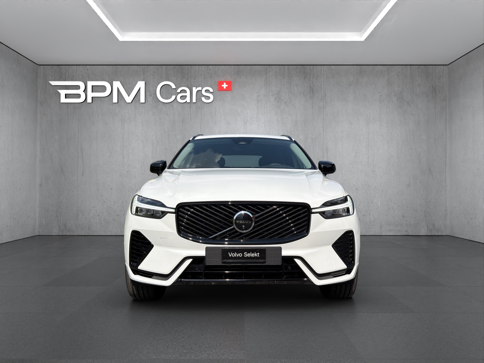 VOLVO XC60 T6 eAWD PluginHybrid Plus Dark Geartronic-showroom-element-3