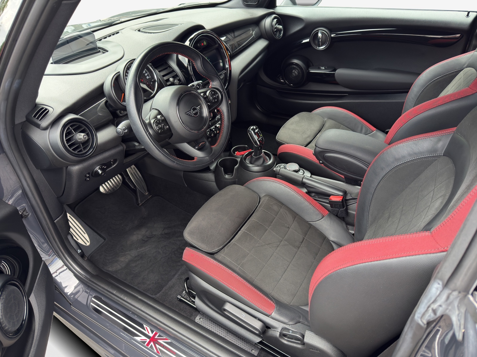 MINI Cooper S Steptronic DKG-image-7