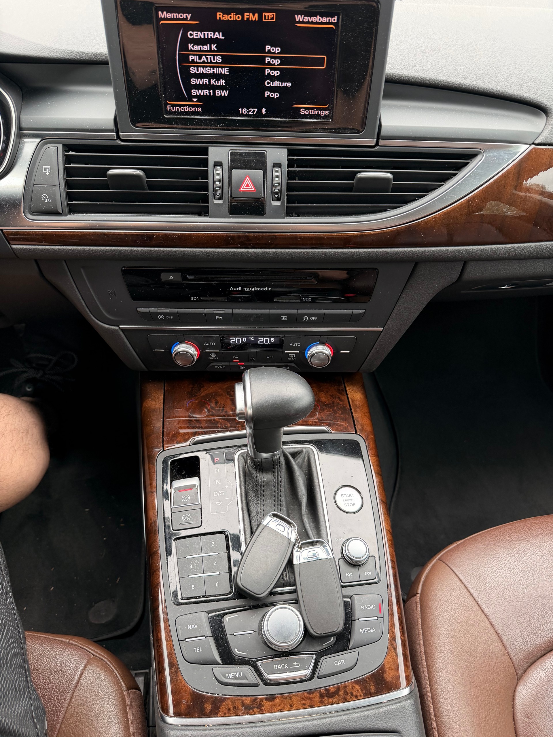 AUDI A6 Avant 2.0 TFSI multitronic-image-11