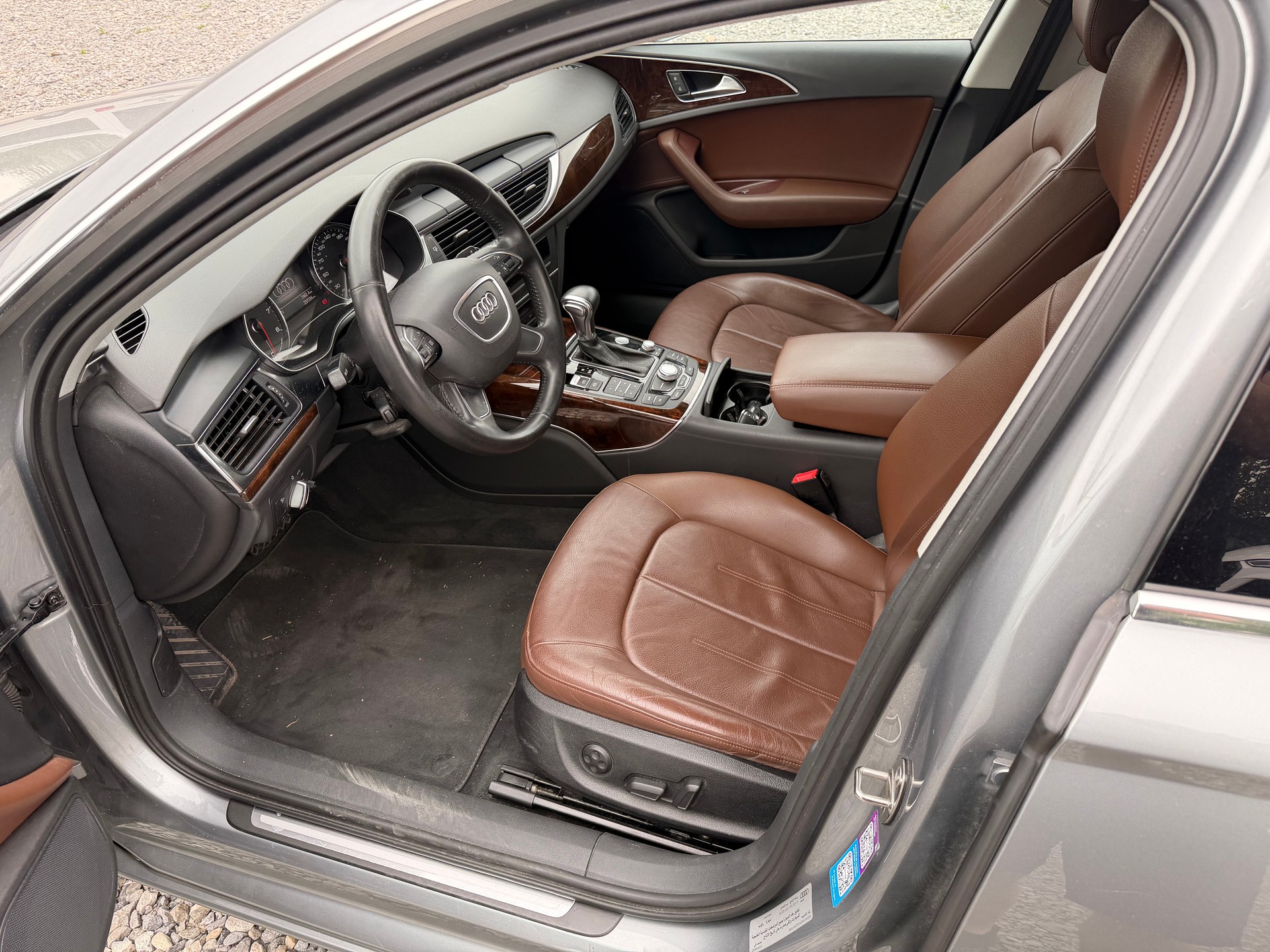 AUDI A6 Avant 2.0 TFSI multitronic-image-8