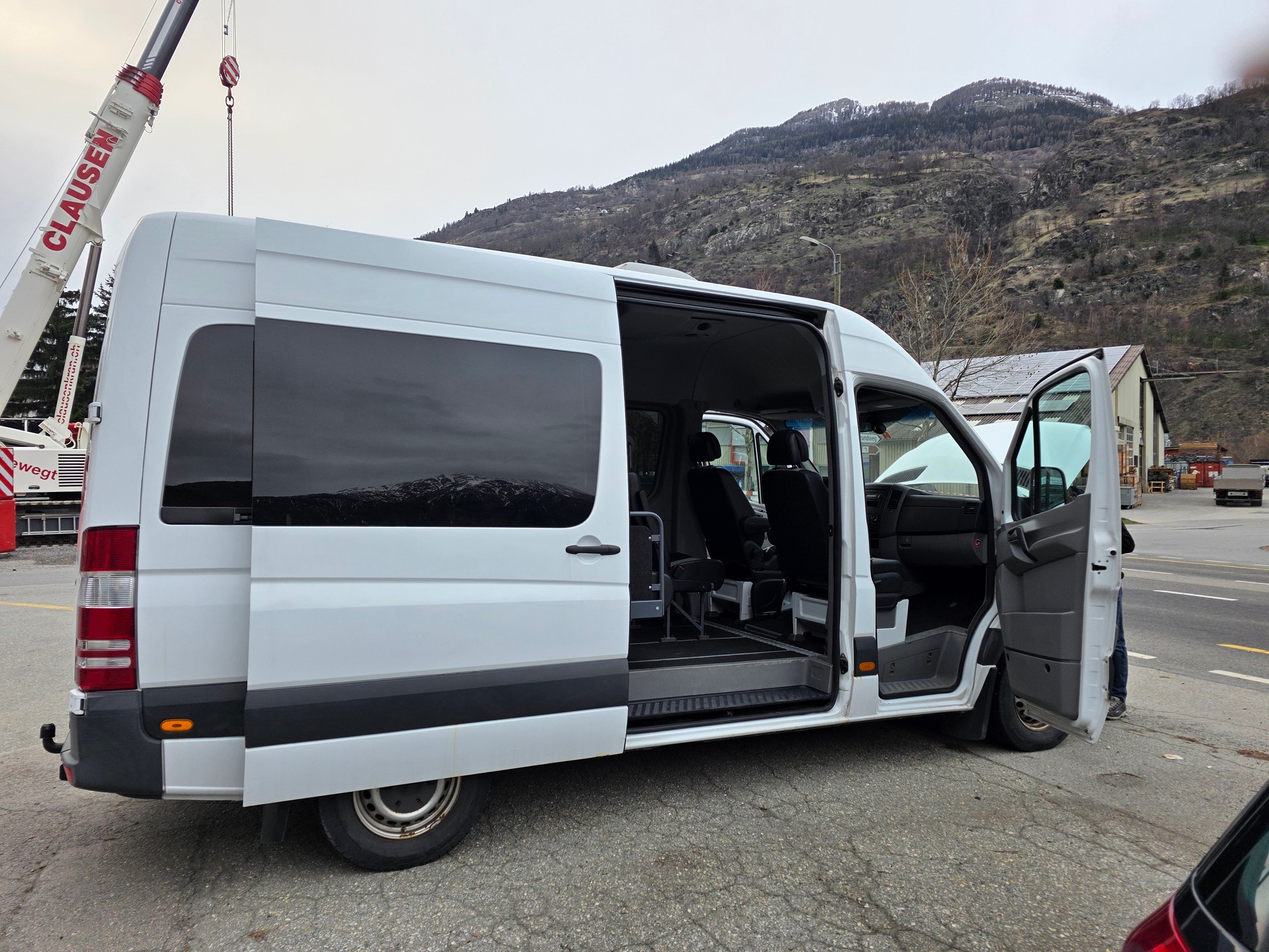 MERCEDES-BENZ Sprinter 315 CDI Standard-image-12