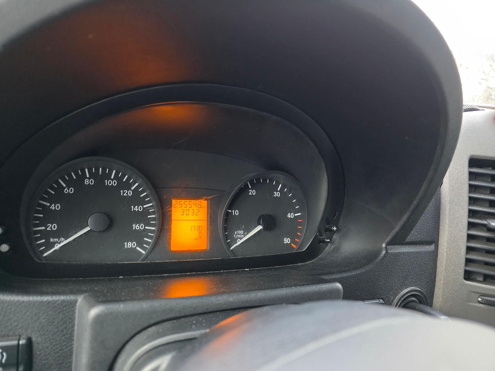 MERCEDES-BENZ Sprinter 315 CDI Standard-image-14