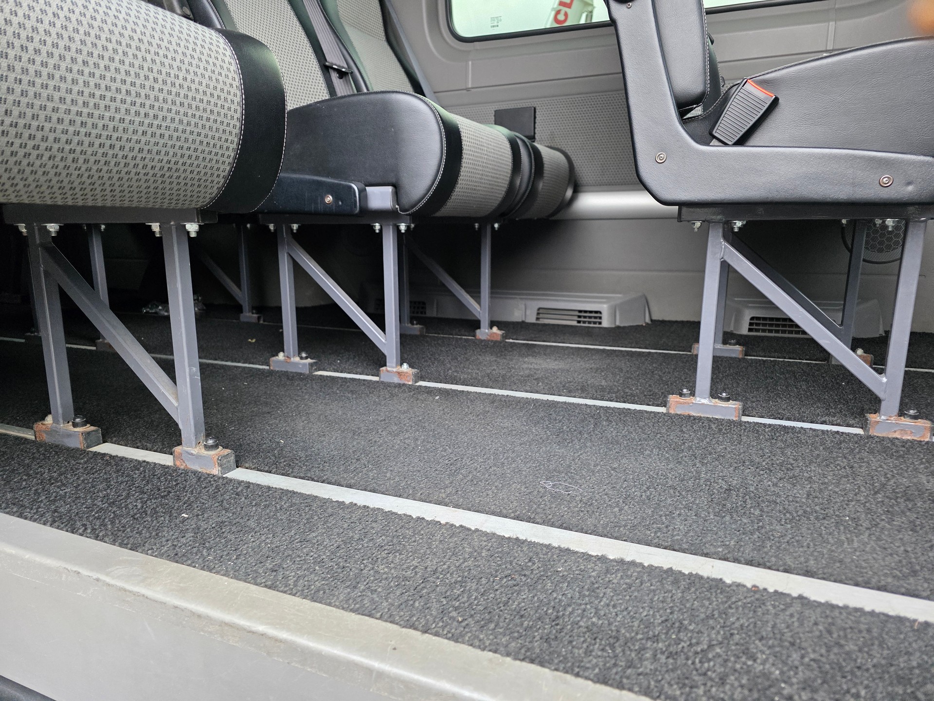 MERCEDES-BENZ Sprinter 315 CDI Standard-image-11