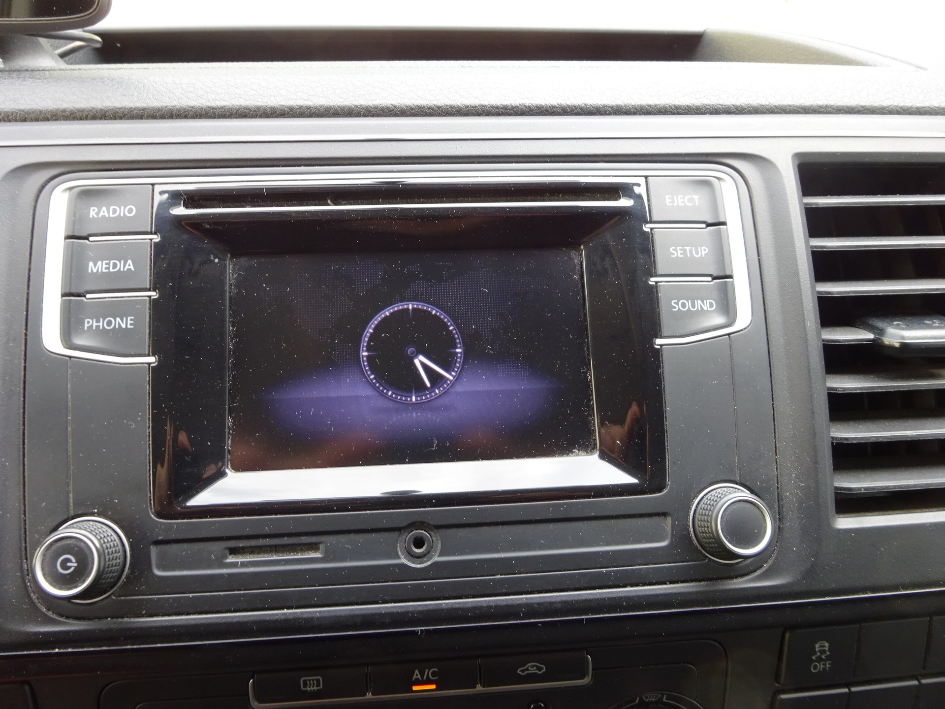 VW T6 2.0 TDI 4Motion-image-10