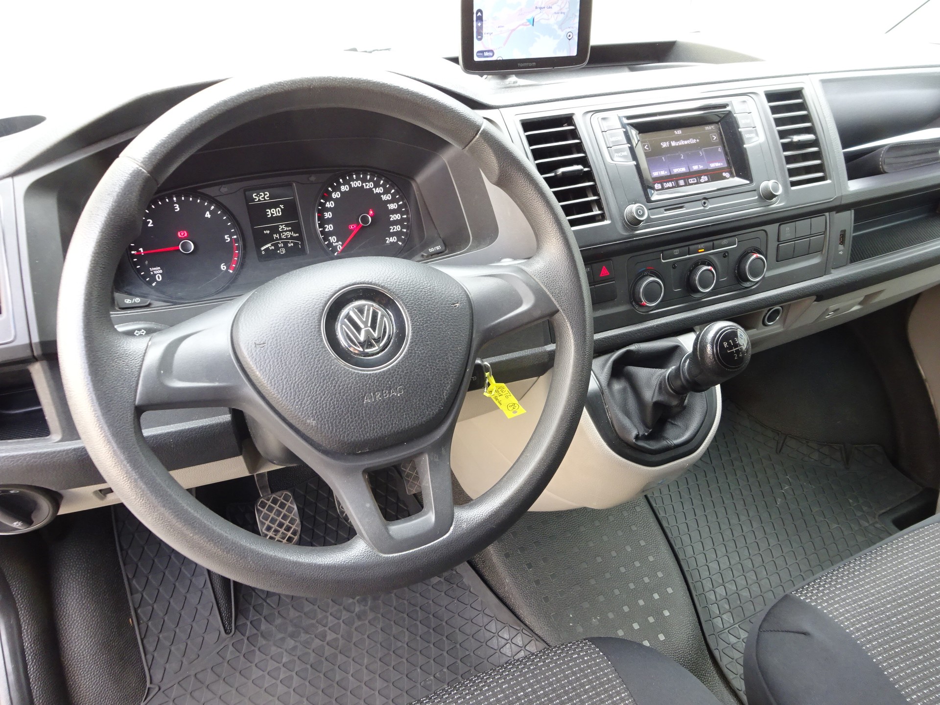 VW T6 2.0 TDI 4Motion-image-16