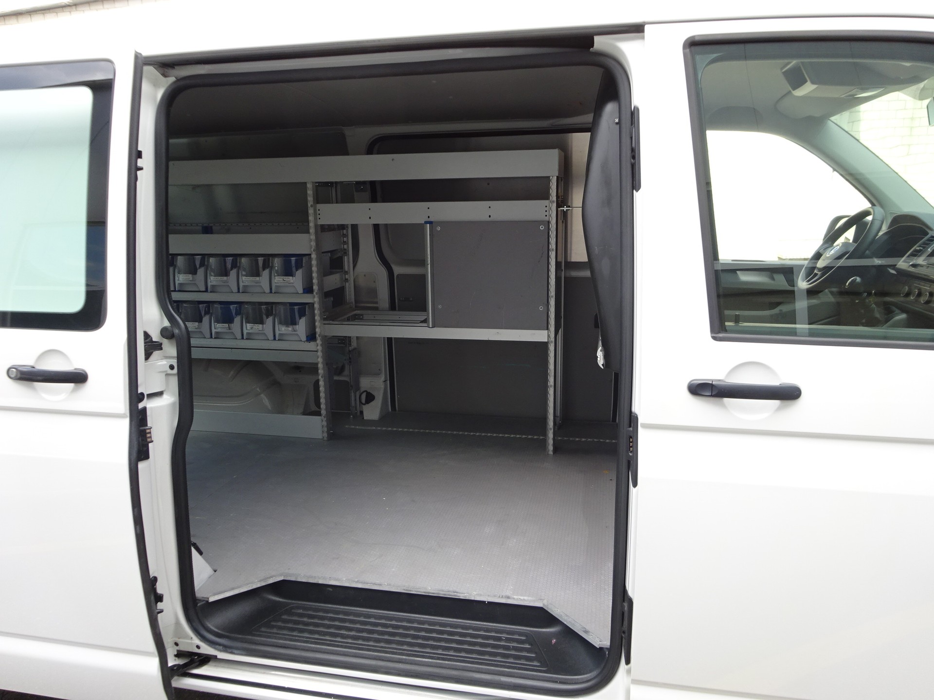 VW T6 2.0 TDI 4Motion-image-19
