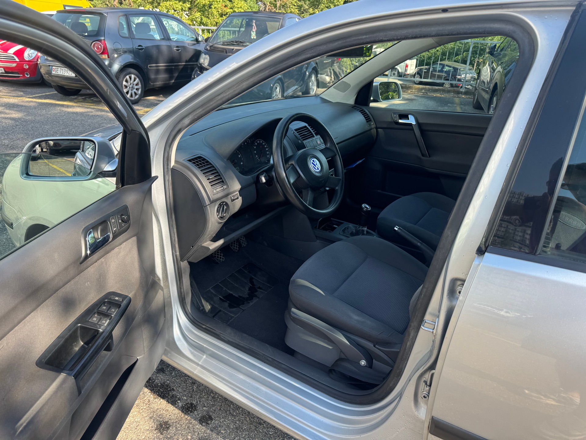 VW Polo 1.4 16V Comfortline-image-11