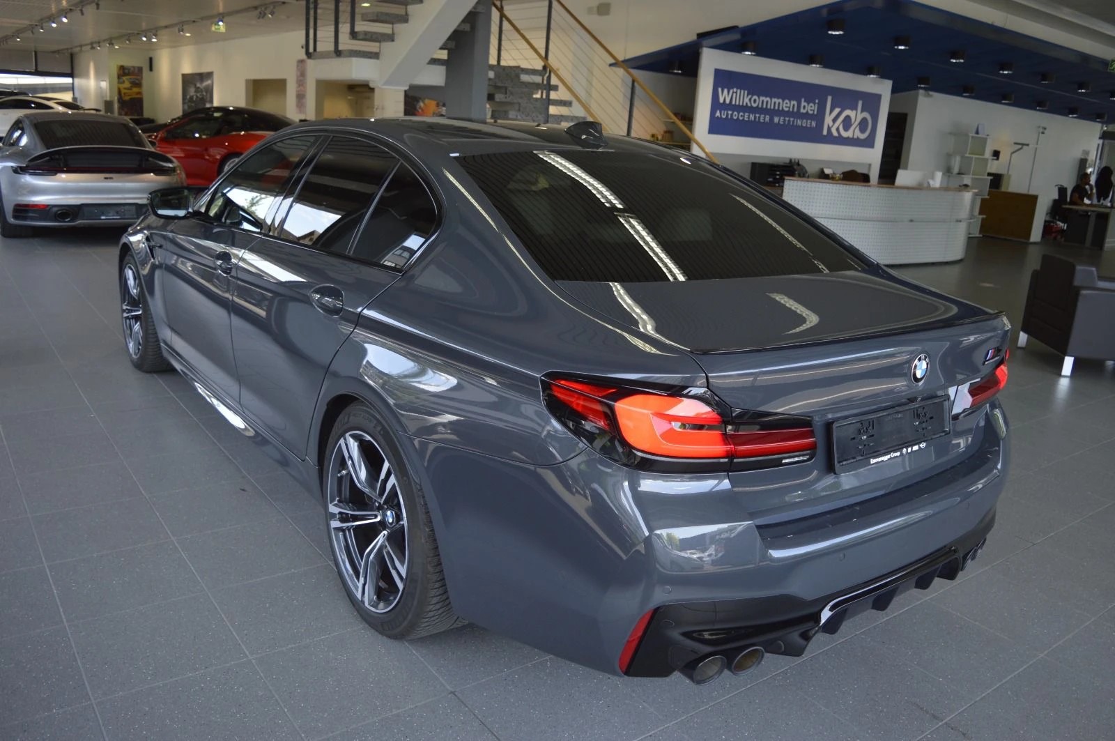 BMW M5 xDrive Competition Drivelogic-image-5