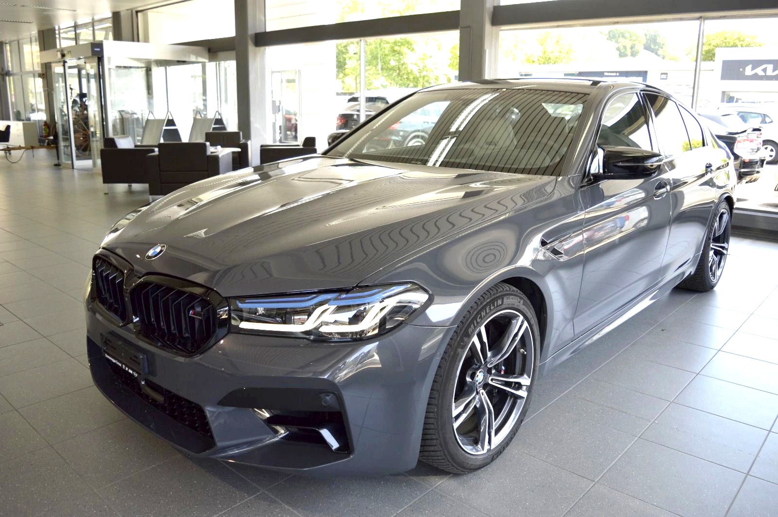 BMW M5 xDrive Competition Drivelogic