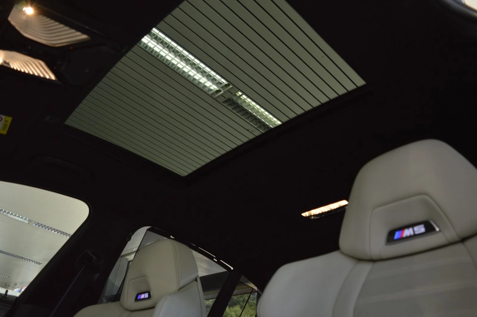 BMW M5 xDrive Competition Drivelogic-image-13