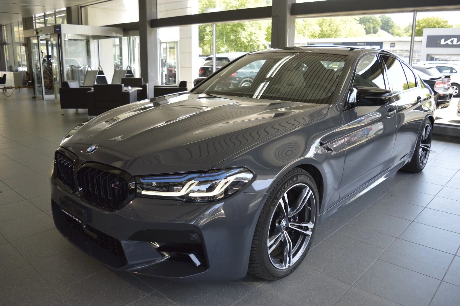 BMW M5 xDrive Competition Drivelogic-image-0