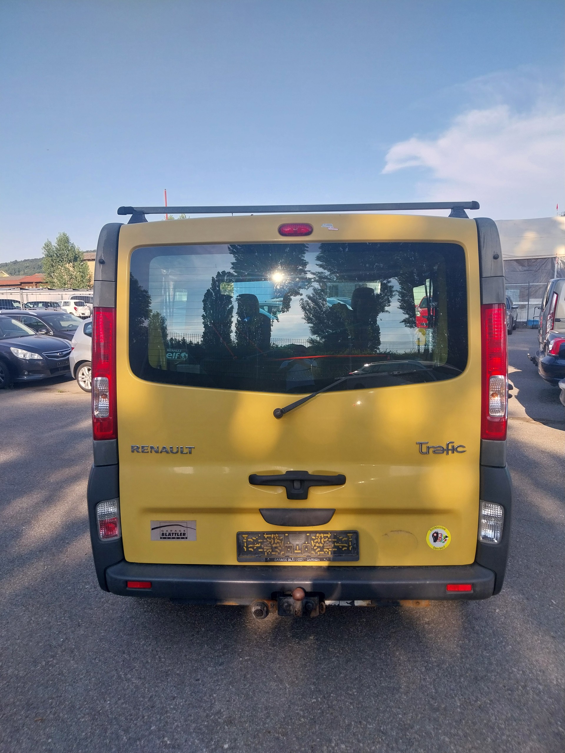 RENAULT Trafic 2.0 dCi Eco Grand Passenger Authentique-image-4