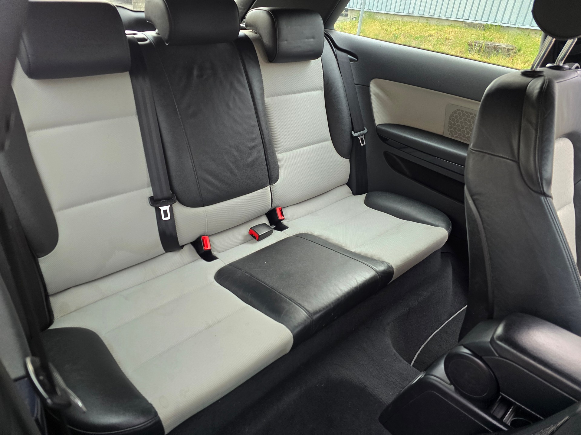 AUDI A3 2.0 FSI Attraction-image-12
