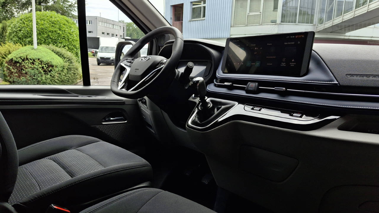 MAXUS Deliver 7 Kaw. L1H1 2.0 TD Base-image-12