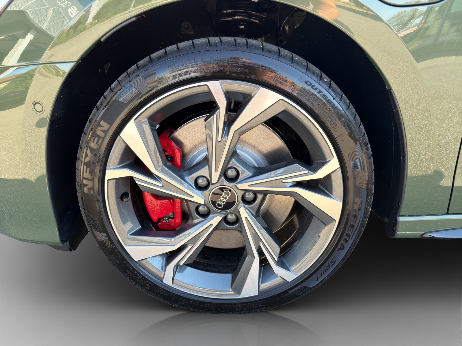 AUDI A3 Sportback TFSI e 200 kW S line Attraction S tronic-image-13