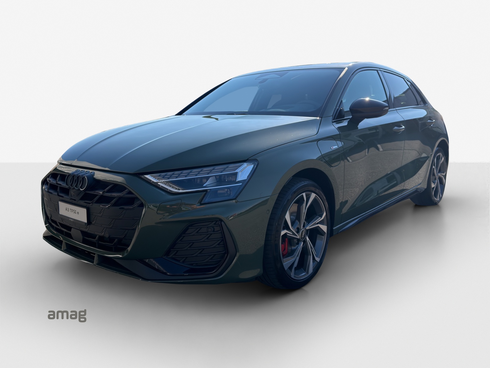 AUDI A3 Sportback TFSI e 200 kW S line Attraction S tronic-image-0