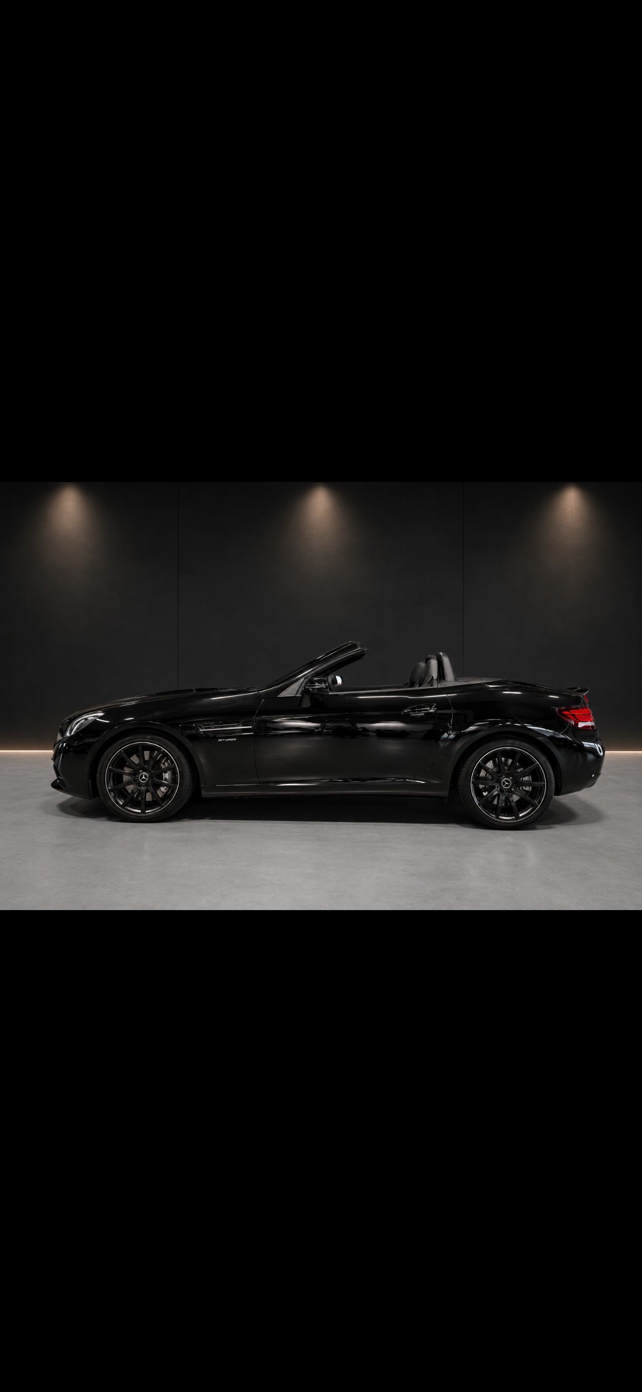 MERCEDES-BENZ SLC 43 AMG-image-4