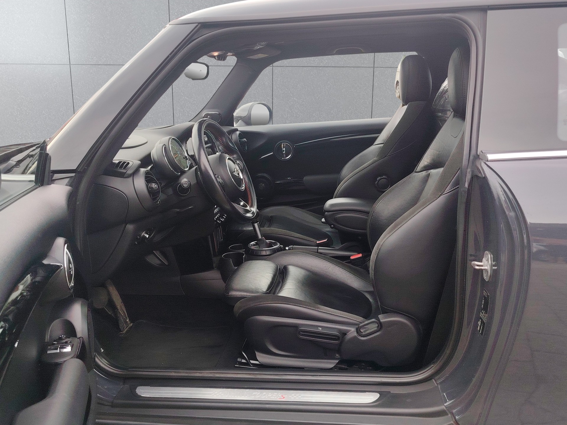 MINI Cooper S Steptronic-image-8