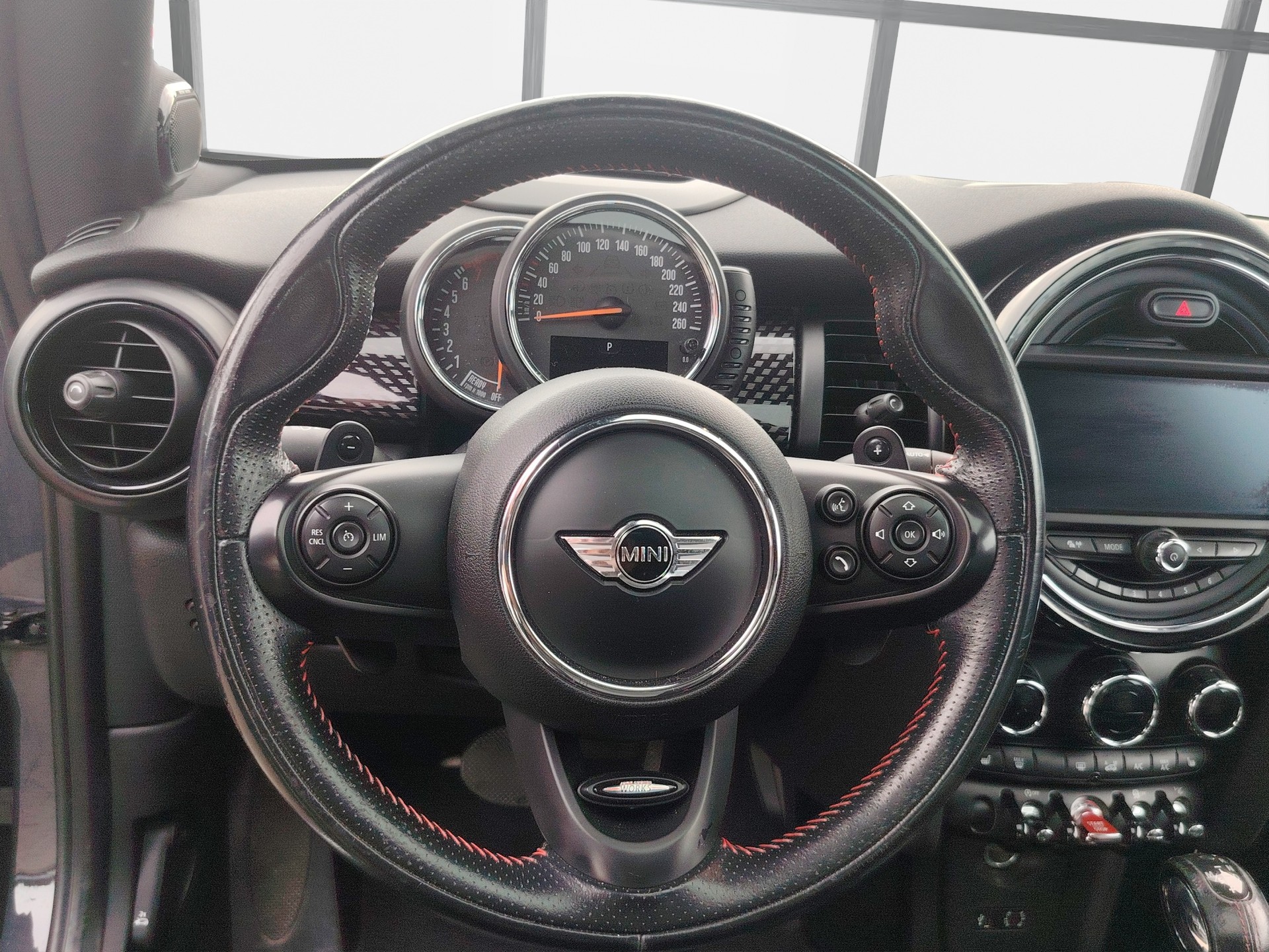 MINI Cooper S Steptronic-image-9