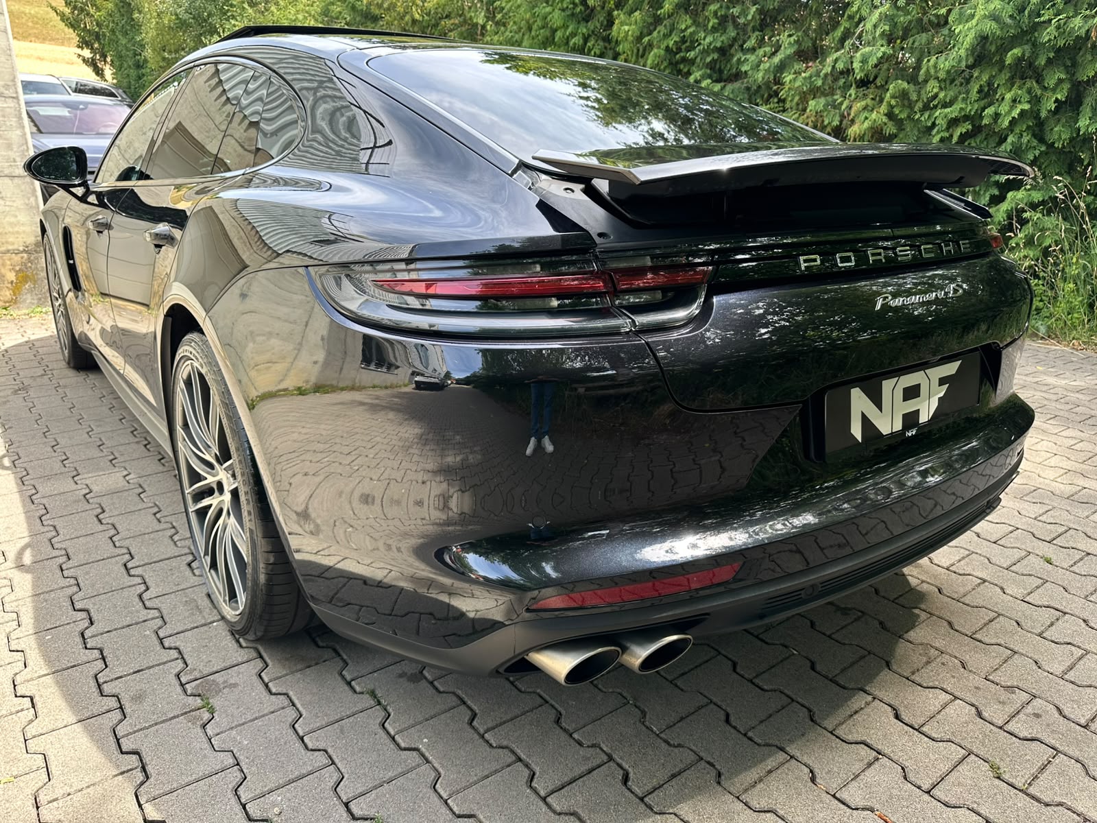 PORSCHE Panamera 4S PDK-image-2