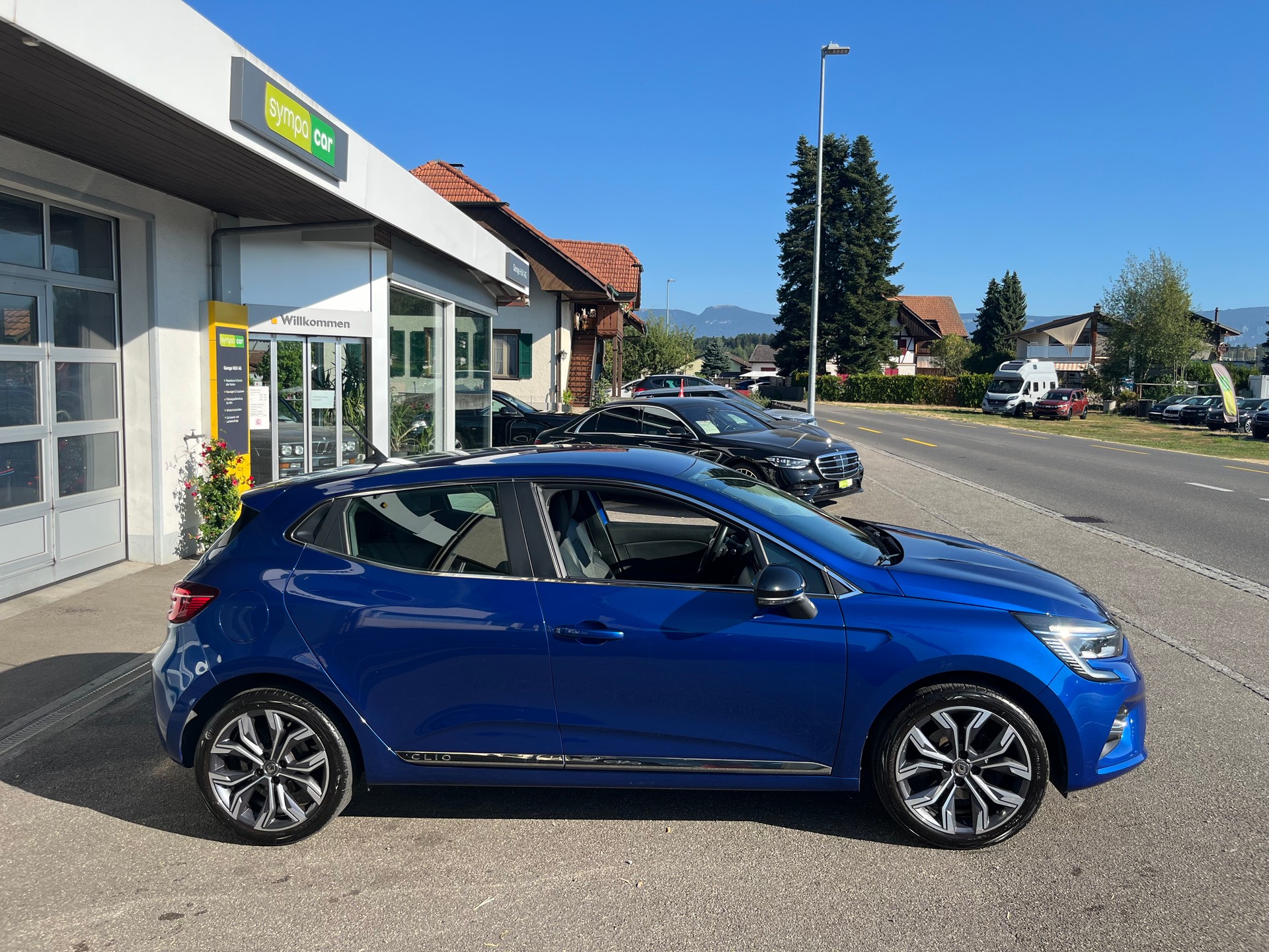 RENAULT Clio 1.3 Intens EDC+++FRISCH AB MFK+++-image-3