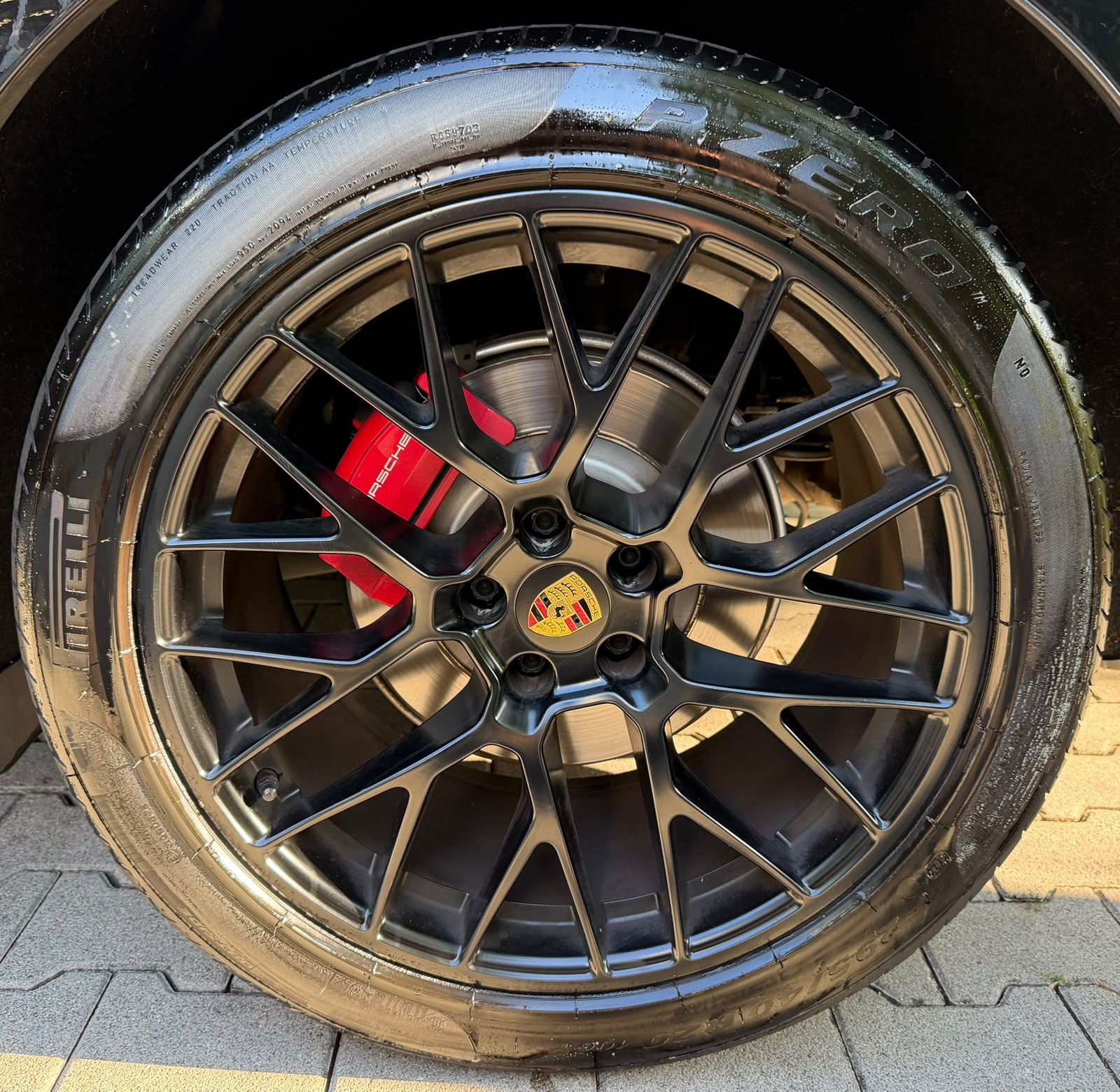 PORSCHE Macan GTS PDK-image-8