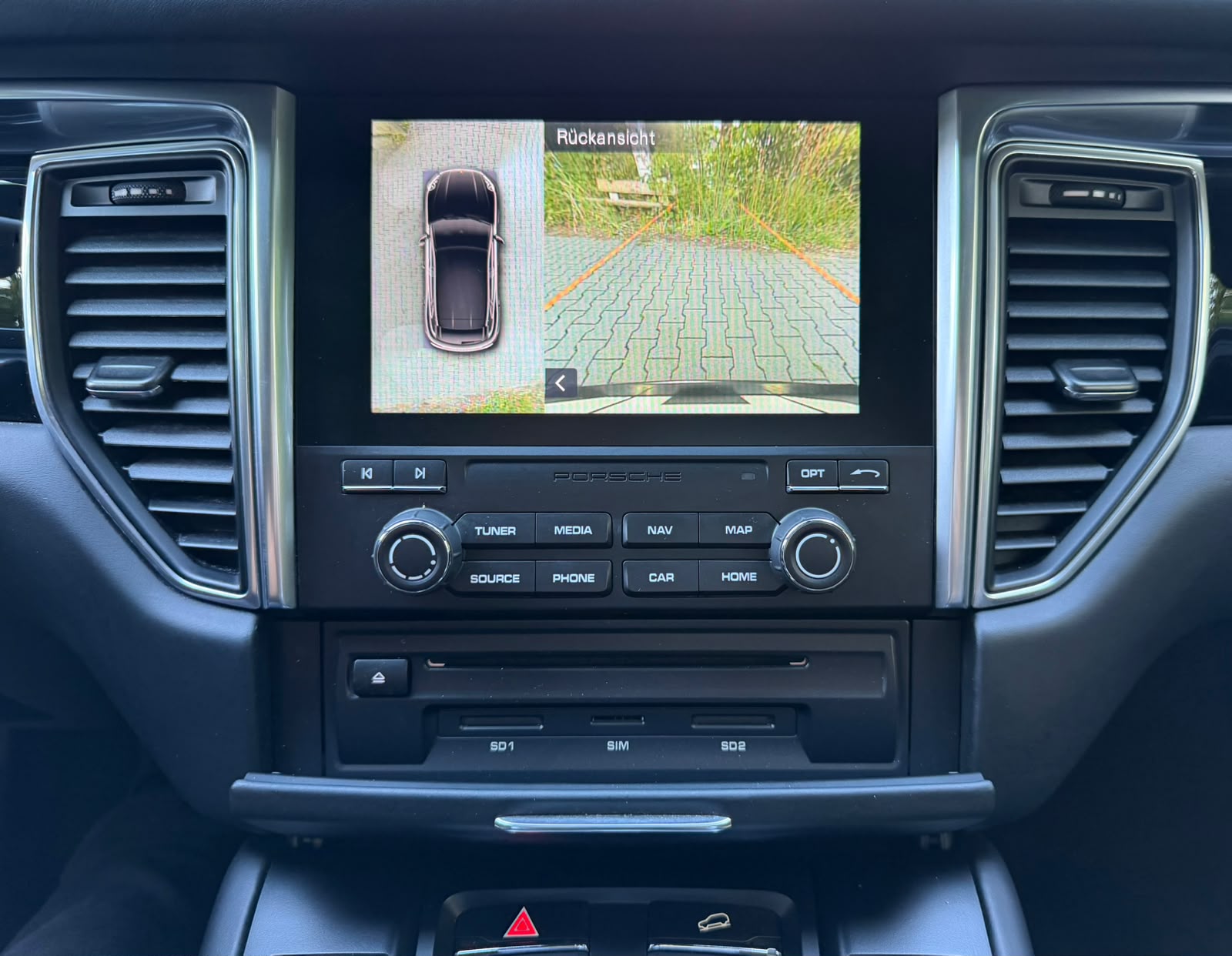 PORSCHE Macan GTS PDK-image-23