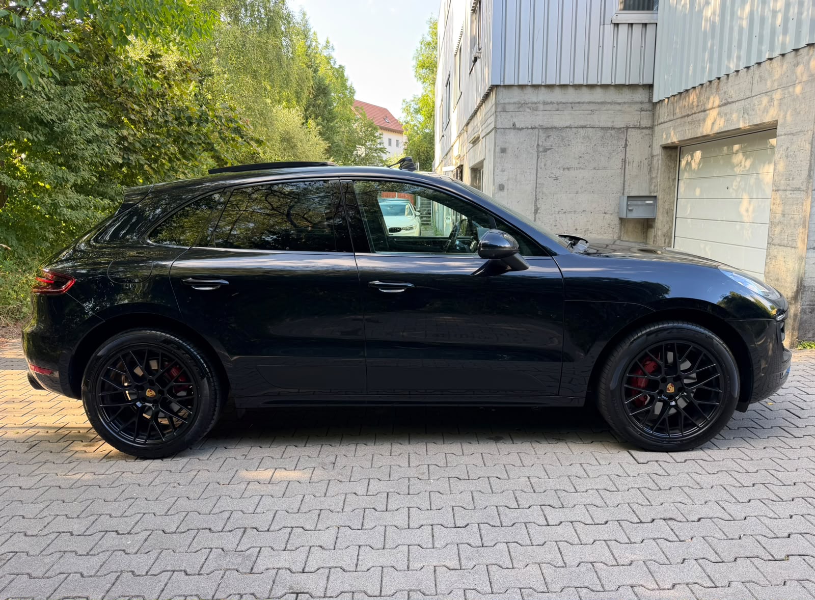 PORSCHE Macan GTS PDK-image-5