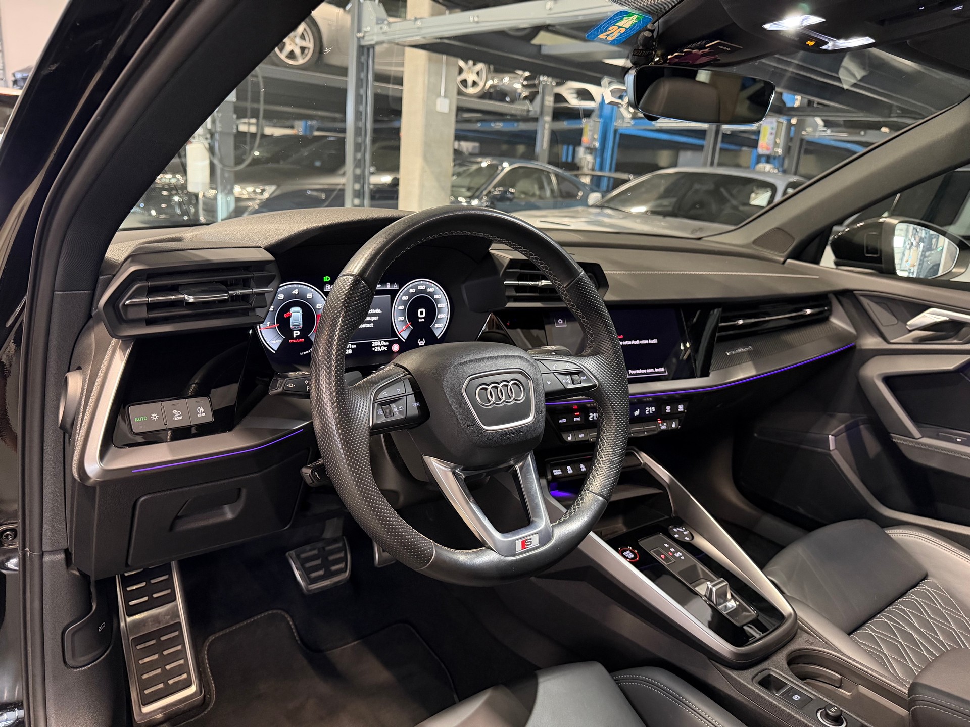 AUDI S3 Sportback 2.0 TFSI quattro S-tronic-image-5