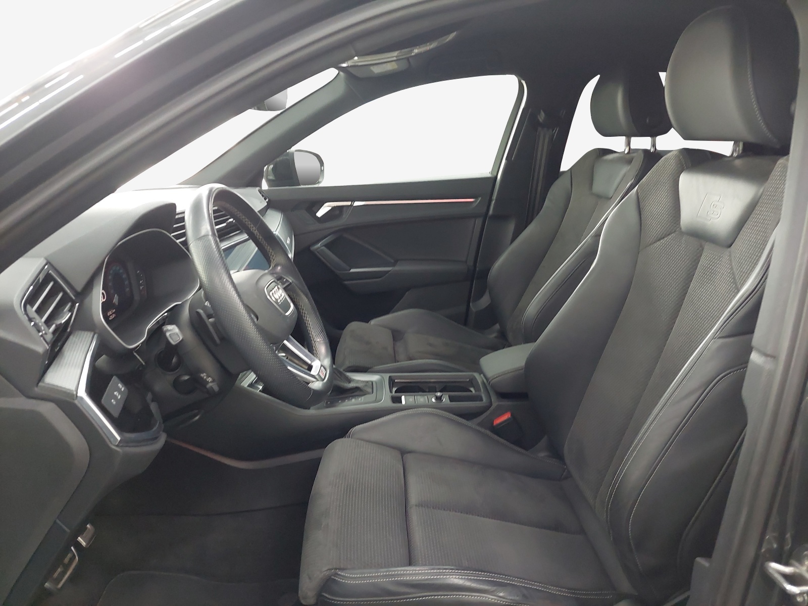AUDI Q3 Sportback 35 TFSI S line Attraction S-tronic-image-7