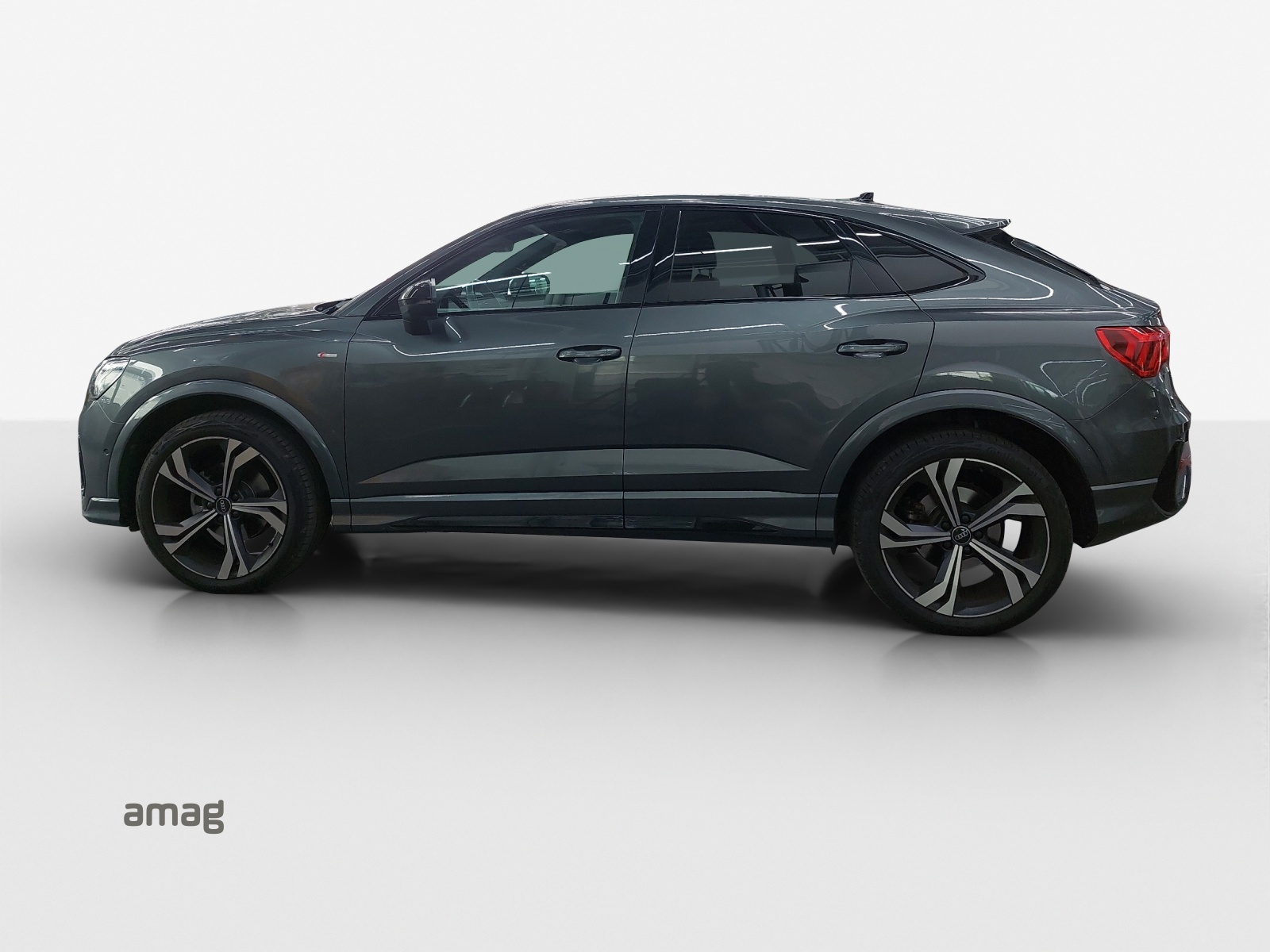 AUDI Q3 Sportback 35 TFSI S line Attraction S-tronic-image-1