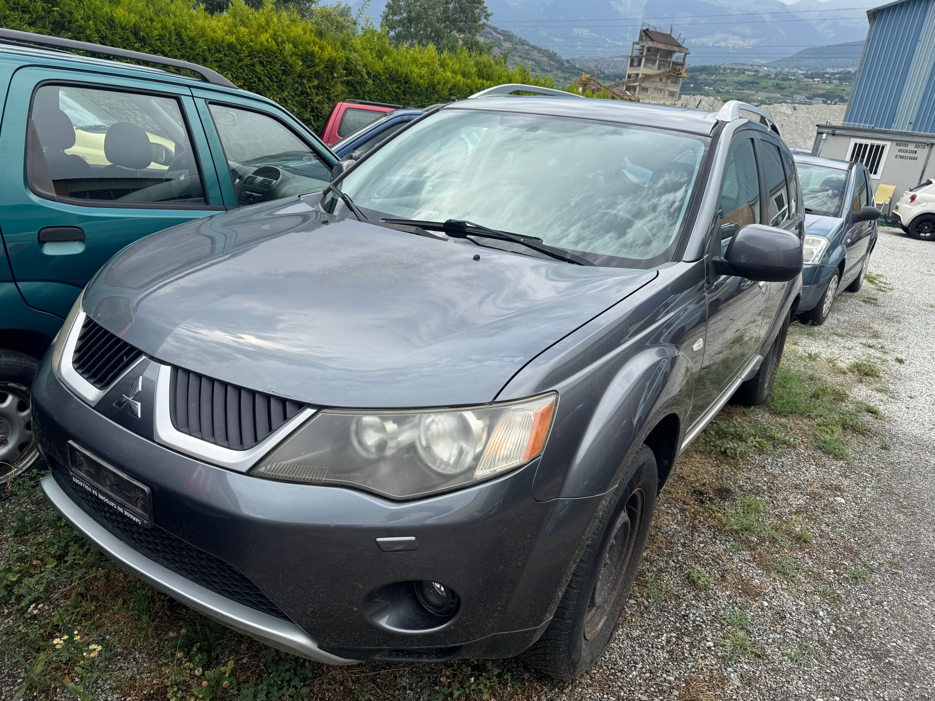 MITSUBISHI Outlander 2.0 DID Invite 4WD-image-1