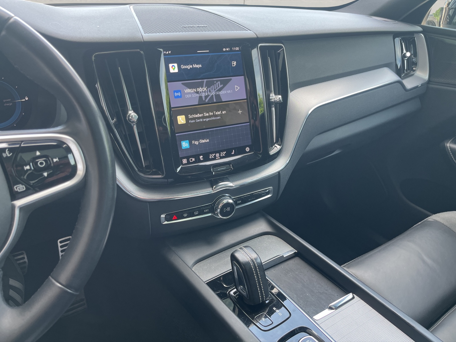VOLVO XC60 2.0 T6 TE R-Design eAWD-image-15