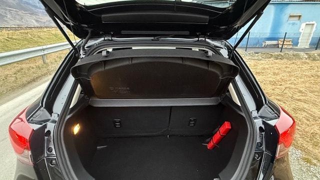 MAZDA 2 SKYACTIV-G 90 Mild Hybrid Revolution-image-8