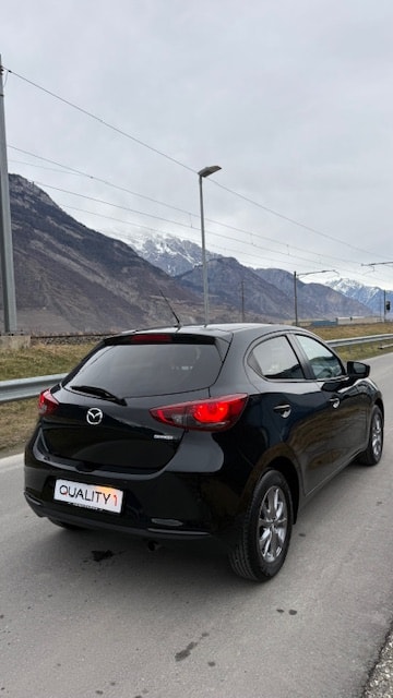 MAZDA 2 SKYACTIV-G 90 Mild Hybrid Revolution-image-3