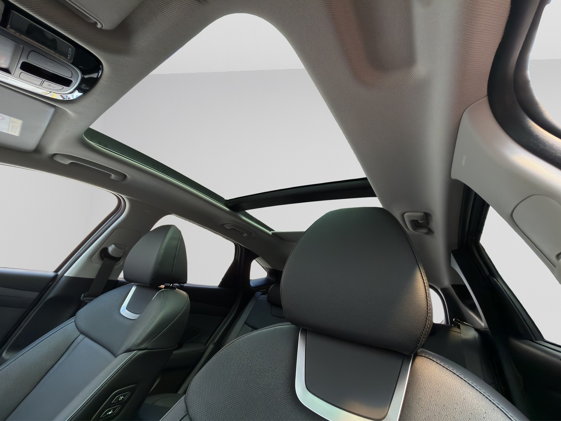 HYUNDAI Tucson 1.6 TGDI HEV Vertex Swiss Edition 4WD-image-15