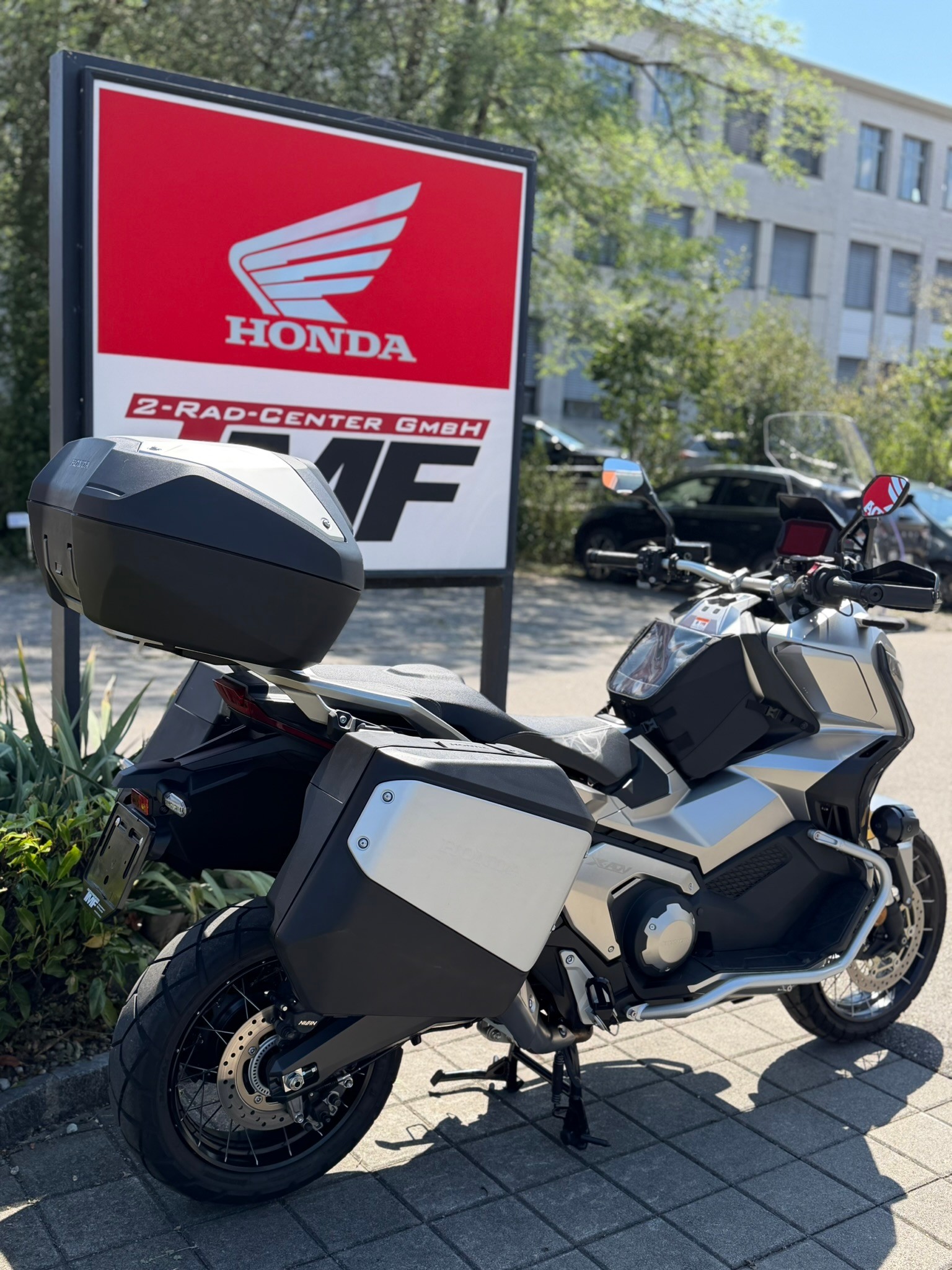 HONDA X-ADV 750 (35kW)-image-7