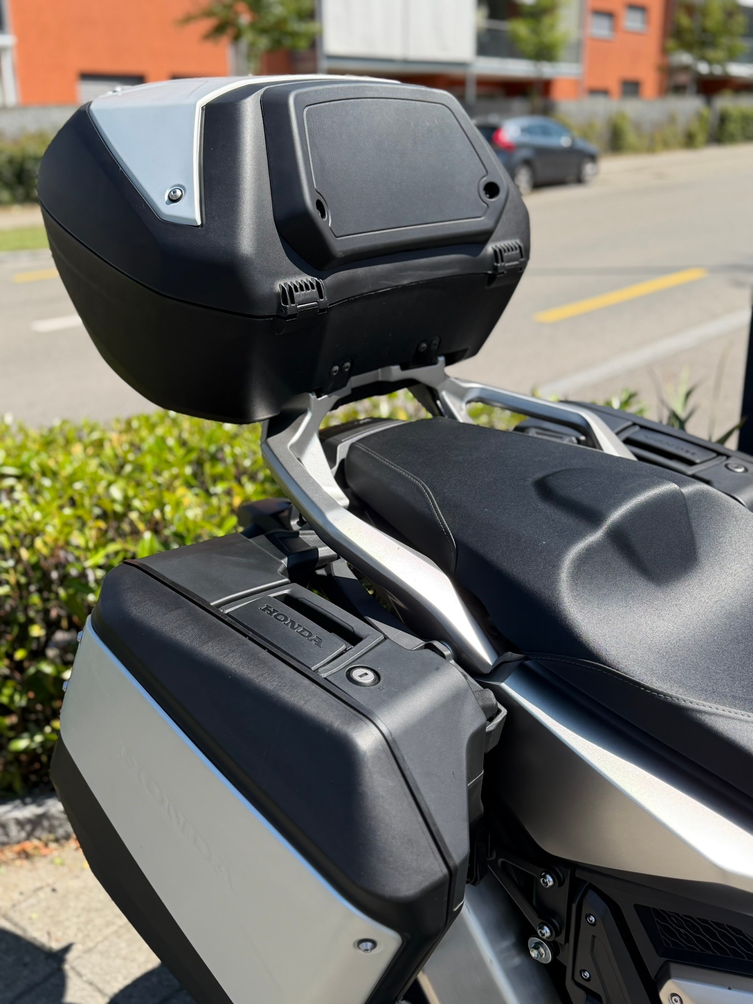 HONDA X-ADV 750 (35kW)-image-9