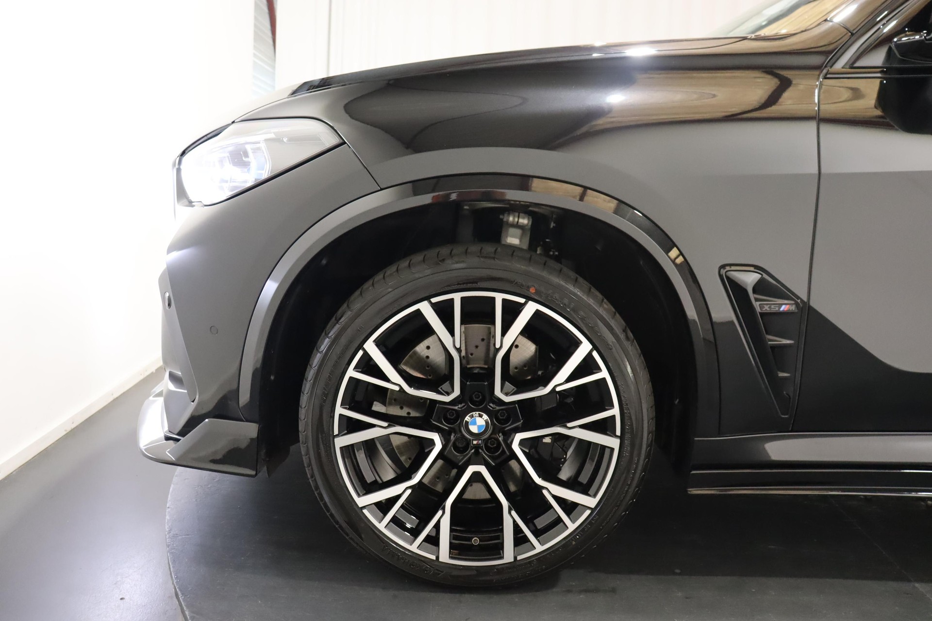 BMW X5 M Competition-image-4