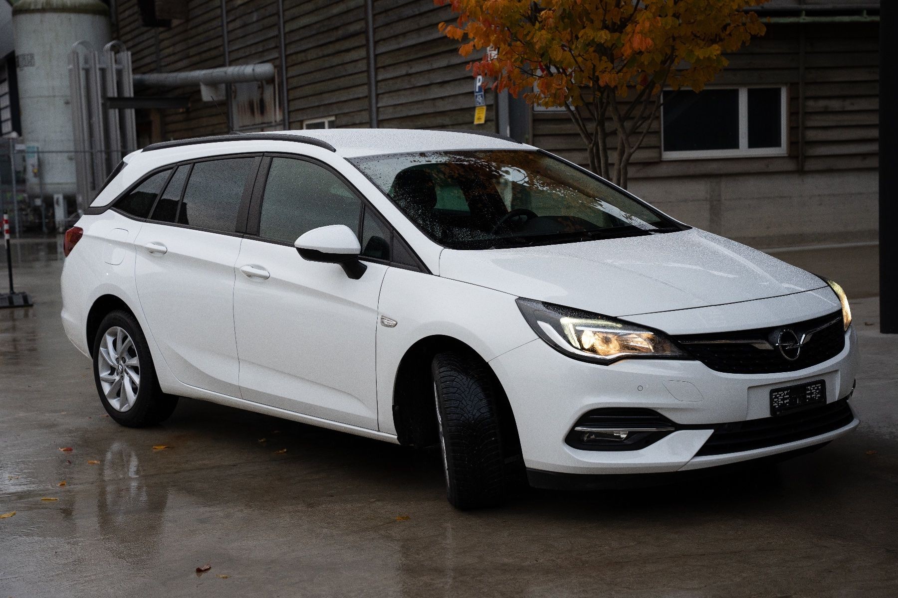 OPEL Astra Sports Tourer 1.4i Turbo Elegance-image-1